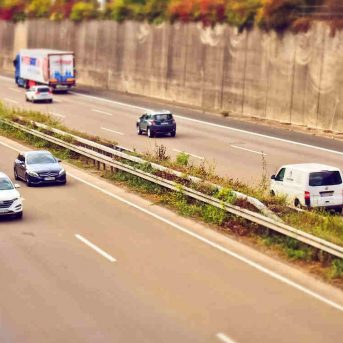 Aanrijding bij inhalen