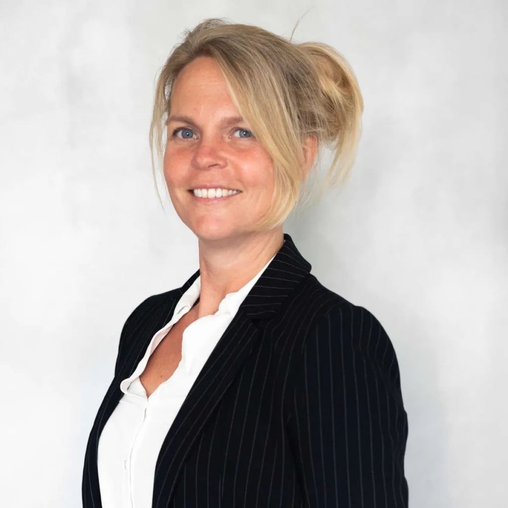 mr. Marit Herngreen